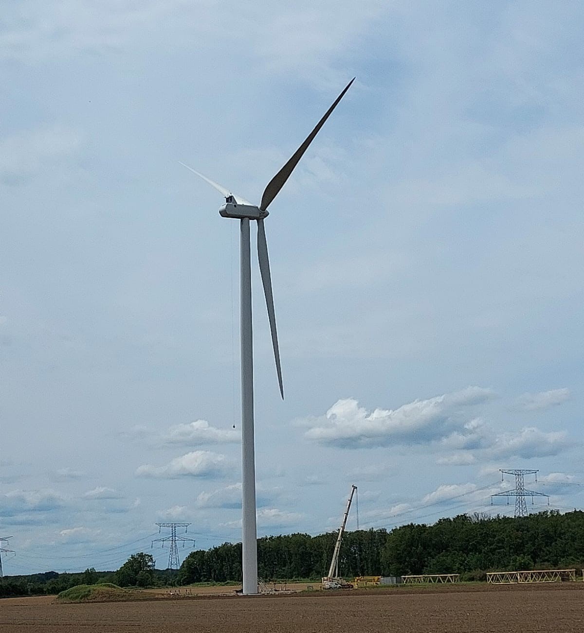 Notre parc éolien de Saint-Maurice-la-Clouère est désormais mis sous tension !